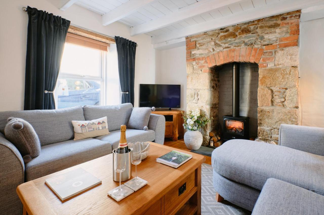 Finest Retreats - Scallop Cottage Porthleven Kültér fotó