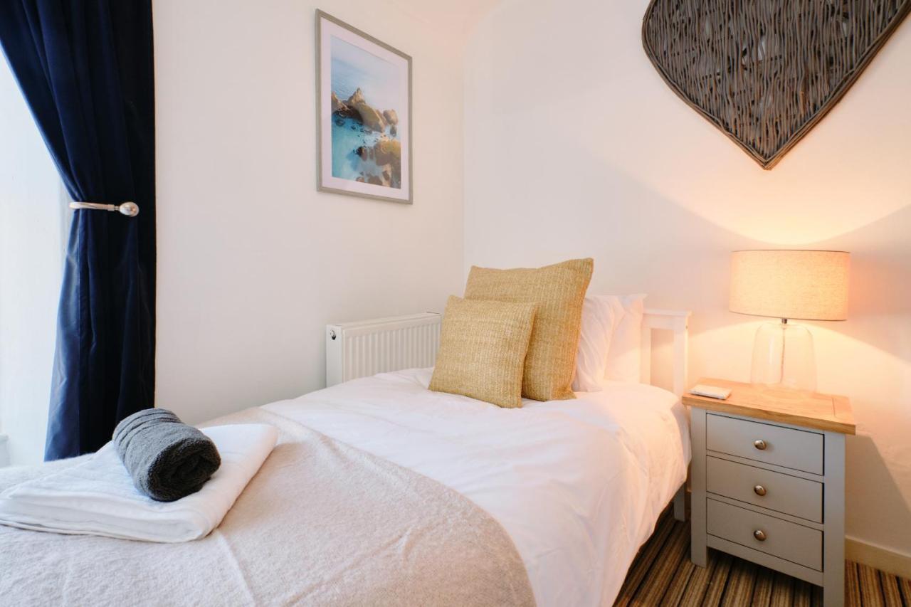 Finest Retreats - Scallop Cottage Porthleven Kültér fotó